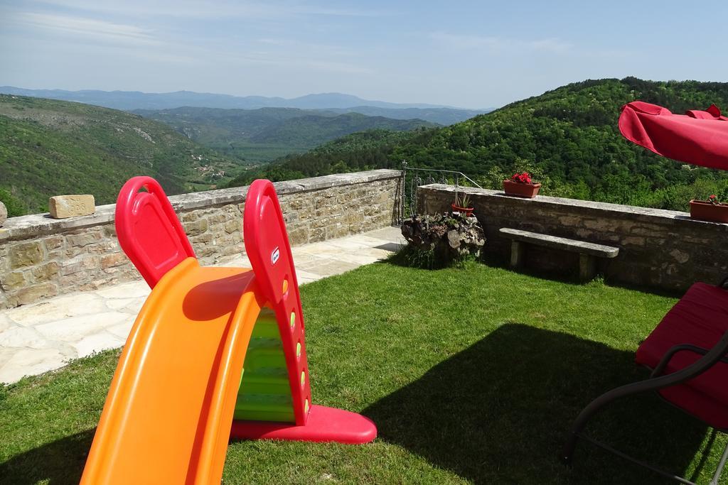 Villa Letizia Oprtalj Zimmer foto