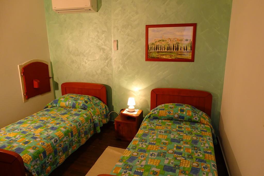 Villa Letizia Oprtalj Zimmer foto